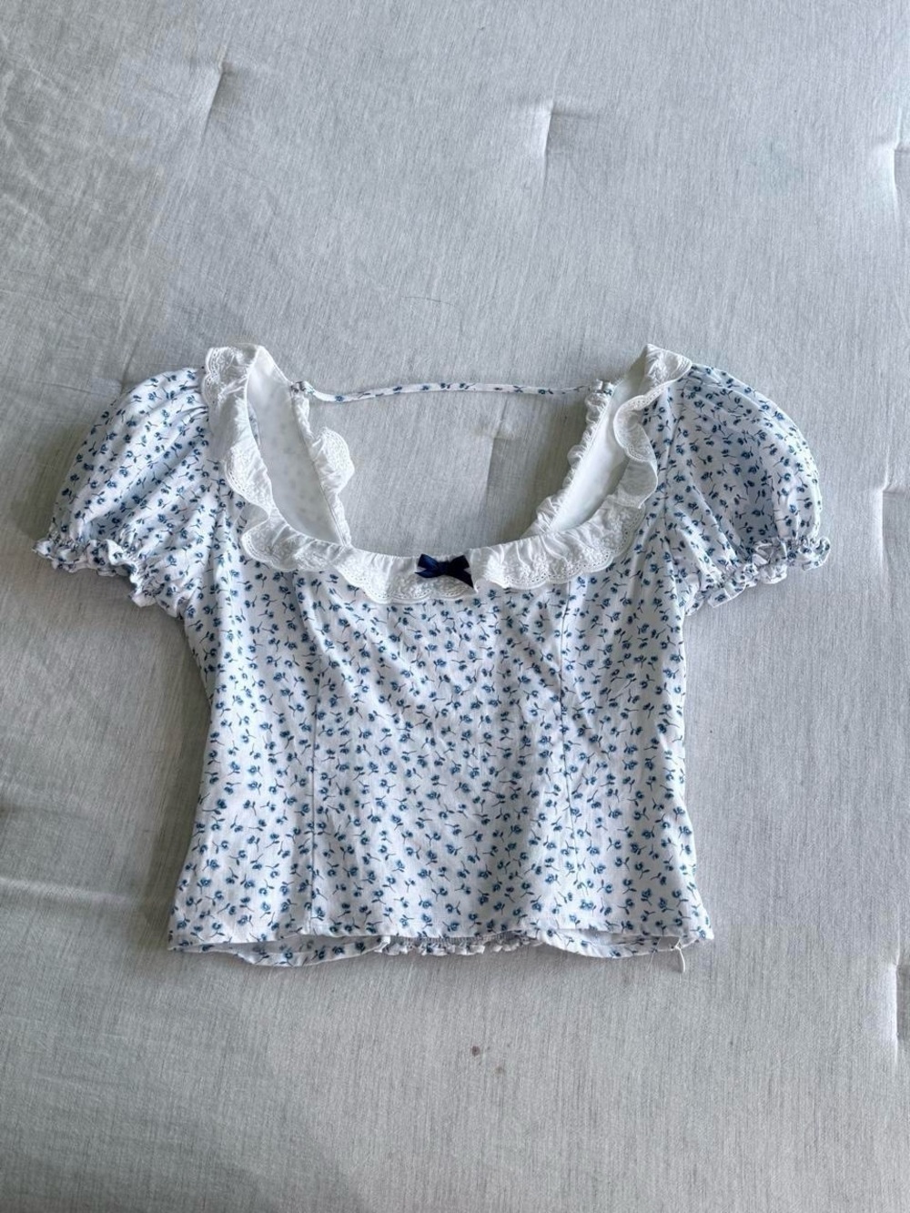 Reformation Alice floral puff sleeve top size 10